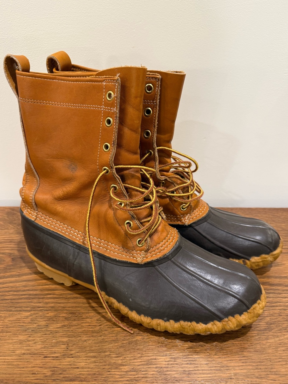 L.L. Bean Aprrox 1980s Tan Leather and Rubber Men's Vintage Preppy Duck Boots